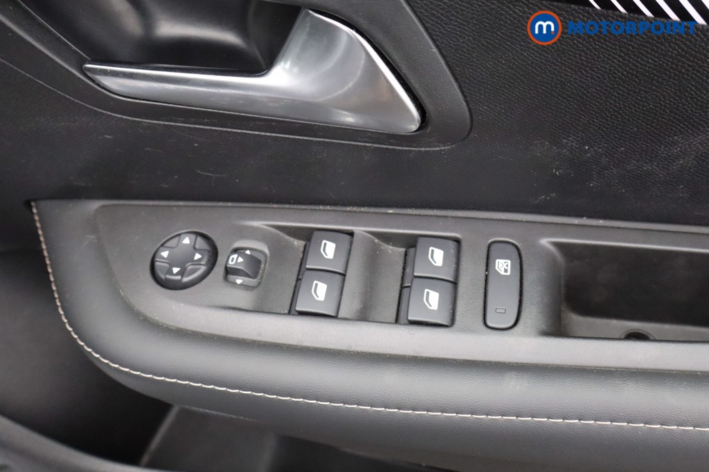 Peugeot 208 Allure Manual Petrol Hatchback - Stock Number (1642583) - 10th supplementary image