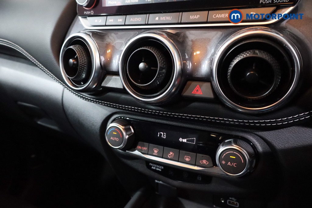 Nissan Juke N-Connecta Manual Petrol SUV - Stock Number (1642631) - 19th supplementary image