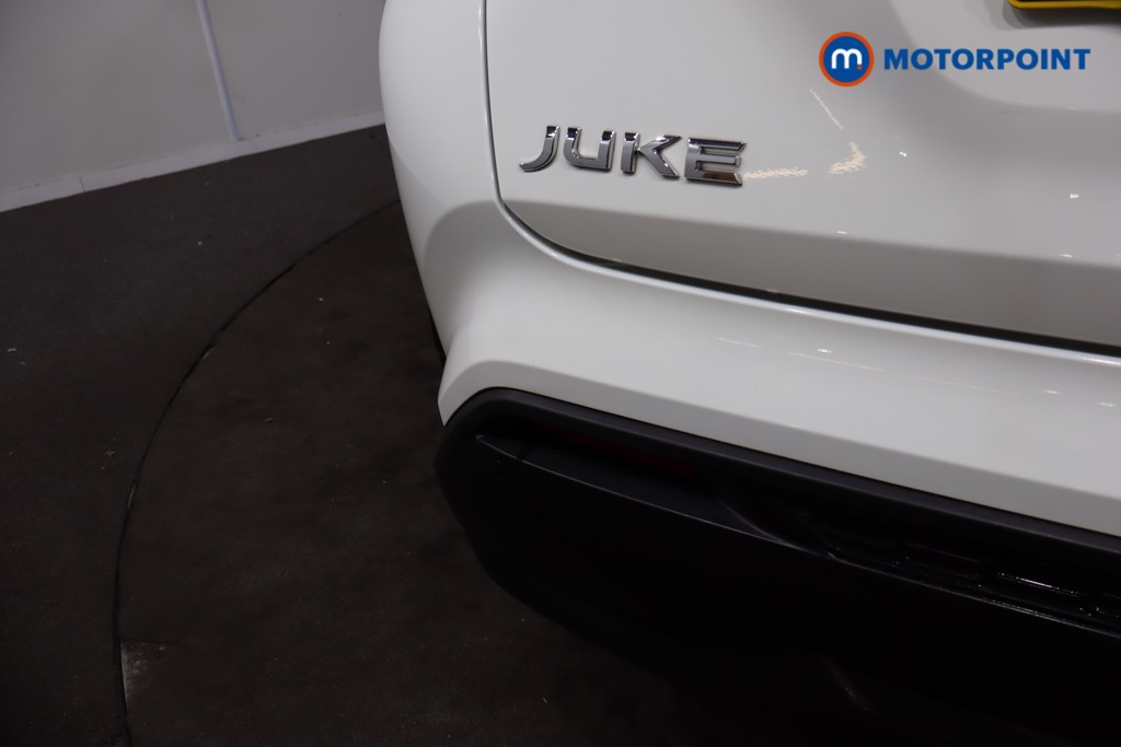 Nissan Juke N-Connecta Manual Petrol SUV - Stock Number (1642631) - 34th supplementary image