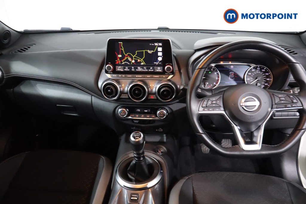 Nissan Juke N-Connecta Manual Petrol SUV - Stock Number (1642631) - 1st supplementary image