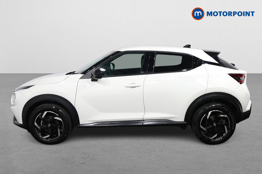 Nissan Juke N-Connecta Manual Petrol SUV - Stock Number (1642631) - Passenger side