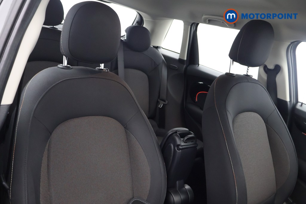 Mini Hatchback One Classic Manual Petrol Hatchback - Stock Number (1642777) - 10th supplementary image