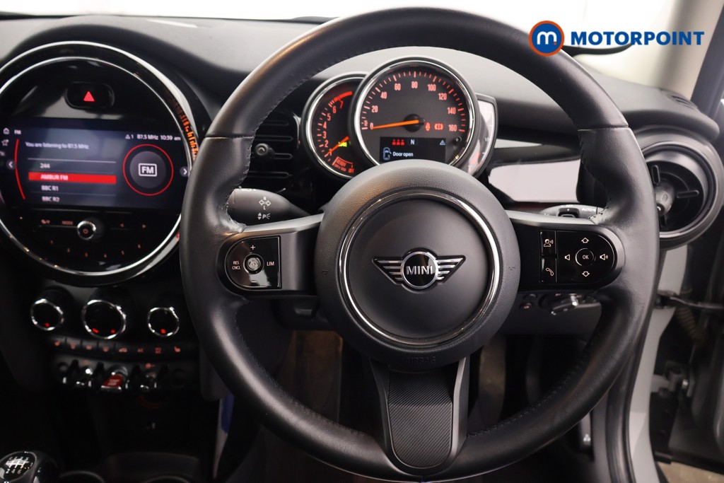 Mini Hatchback One Classic Manual Petrol Hatchback - Stock Number (1642777) - 1st supplementary image