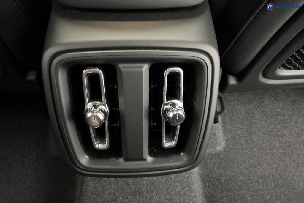 Volvo Xc40 Plus Automatic Petrol SUV - Stock Number (1642926) - 10th supplementary image