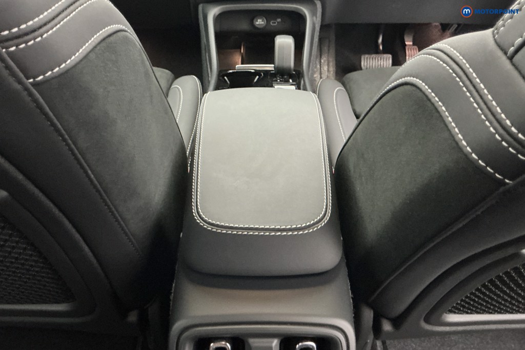 Volvo Xc40 Plus Automatic Petrol SUV - Stock Number (1642926) - 11th supplementary image