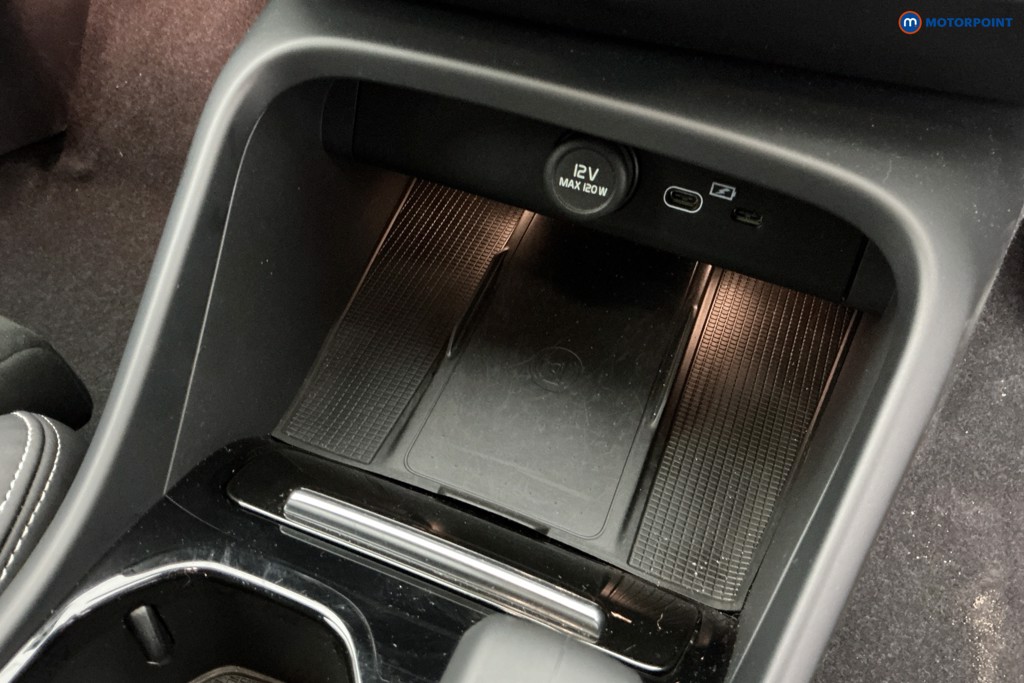 Volvo Xc40 Plus Automatic Petrol SUV - Stock Number (1642926) - 14th supplementary image