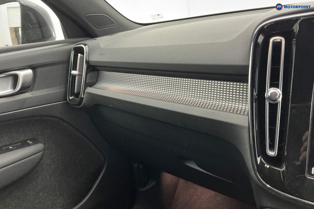 Volvo Xc40 Plus Automatic Petrol SUV - Stock Number (1642926) - 16th supplementary image