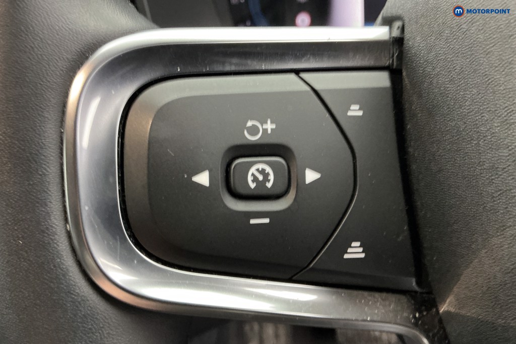 Volvo Xc40 Plus Automatic Petrol SUV - Stock Number (1642926) - 18th supplementary image