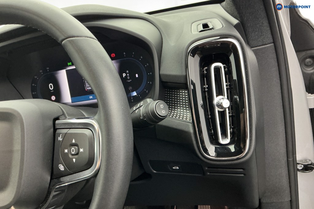 Volvo Xc40 Plus Automatic Petrol SUV - Stock Number (1642926) - 20th supplementary image