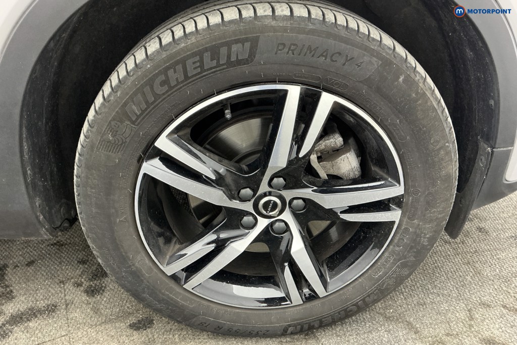 Volvo Xc40 Plus Automatic Petrol SUV - Stock Number (1642926) - 33rd supplementary image