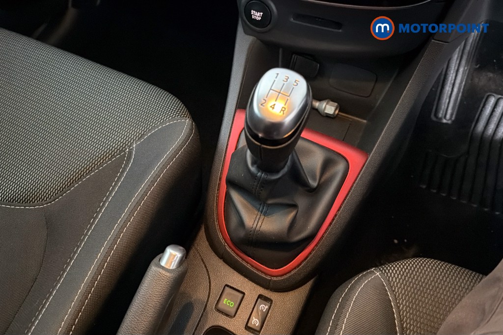 Renault Clio Iconic Manual Petrol Hatchback - Stock Number (1619145) - 15th supplementary image