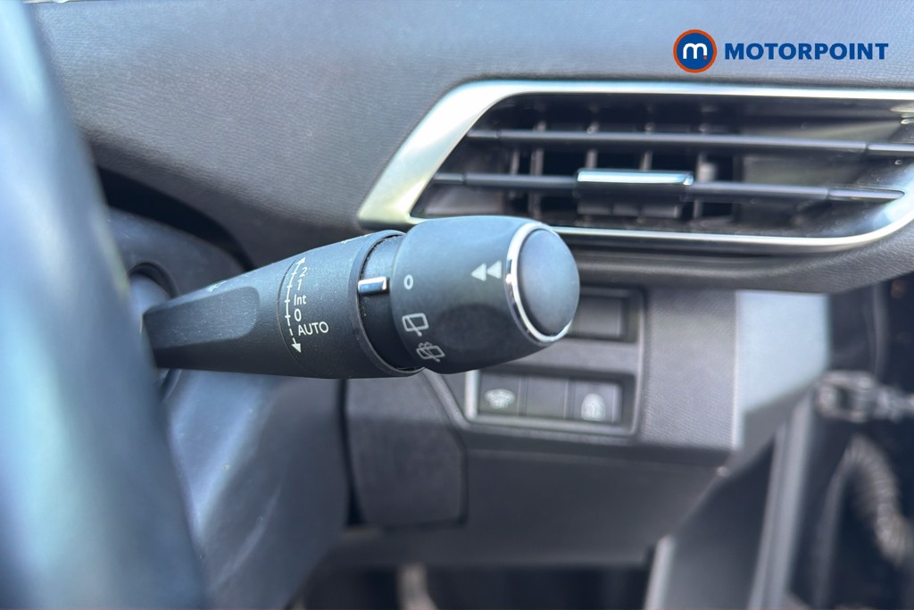 Peugeot 3008 Gt Line Premium Manual Petrol SUV - Stock Number (1622237) - 7th supplementary image