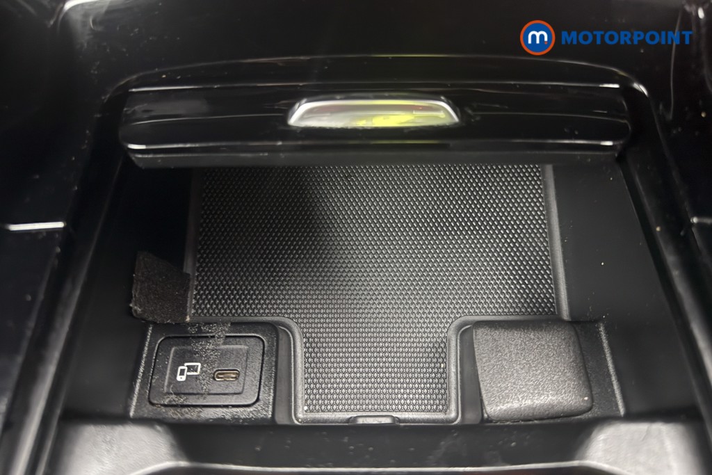 Mercedes-Benz A Class Premium Edition Automatic Petrol Saloon - Stock Number (1622428) - 14th supplementary image