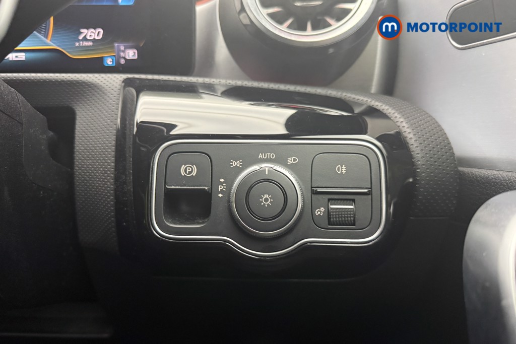Mercedes-Benz A Class Premium Edition Automatic Petrol Saloon - Stock Number (1622428) - 19th supplementary image