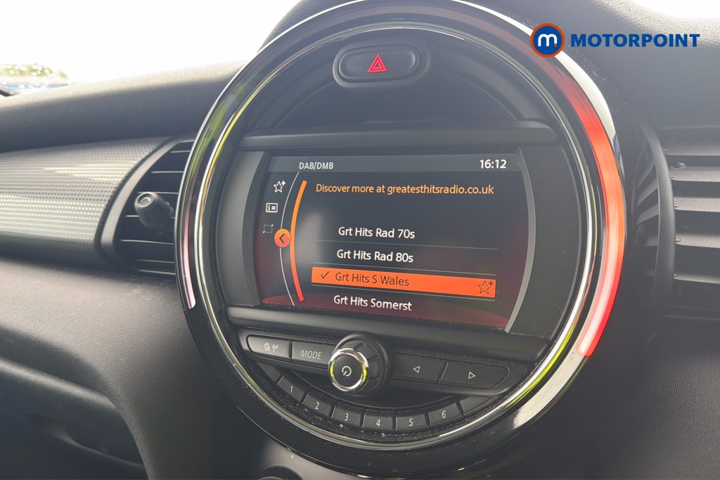 Mini Hatchback Cooper Classic Manual Petrol Hatchback - Stock Number (1625600) - 9th supplementary image