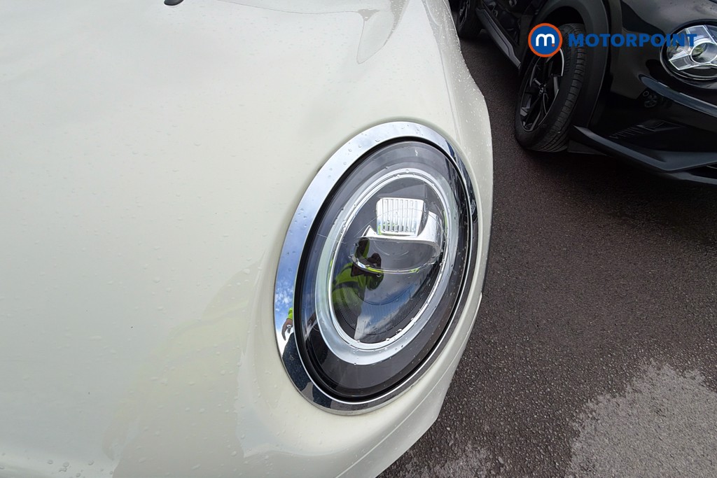Mini Hatchback Cooper Classic Manual Petrol Hatchback - Stock Number (1625600) - 44th supplementary image