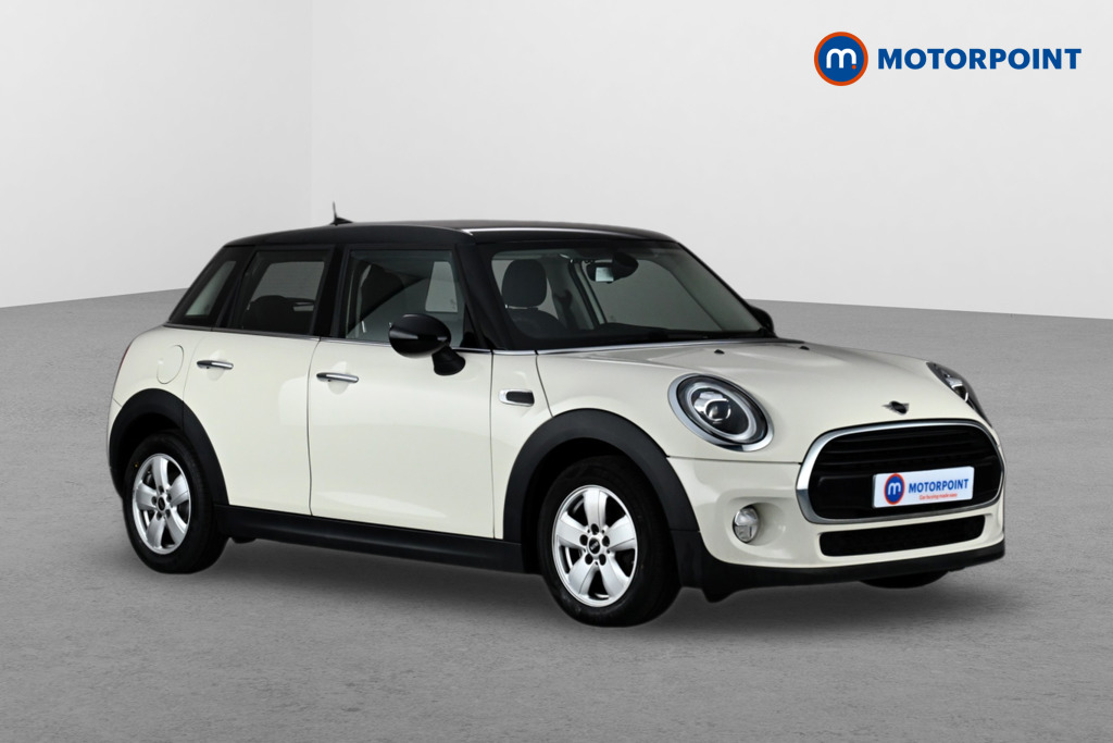 Mini Hatchback Cooper Classic Manual Petrol Hatchback - Stock Number (1625600) - Drivers side front corner
