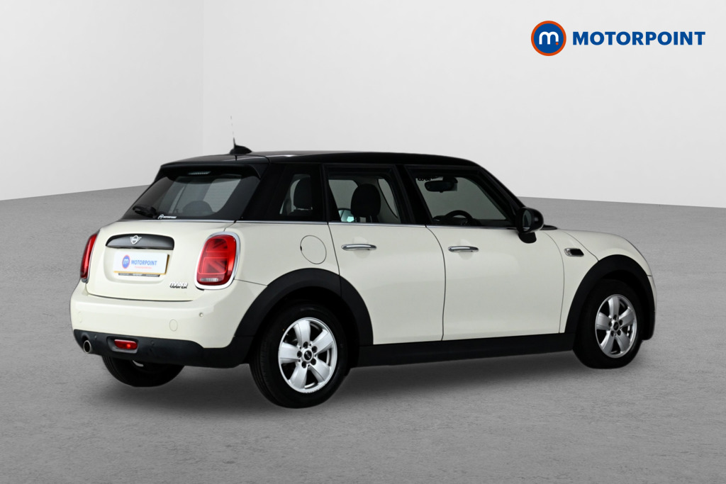 Mini Hatchback Cooper Classic Manual Petrol Hatchback - Stock Number (1625600) - Drivers side rear corner