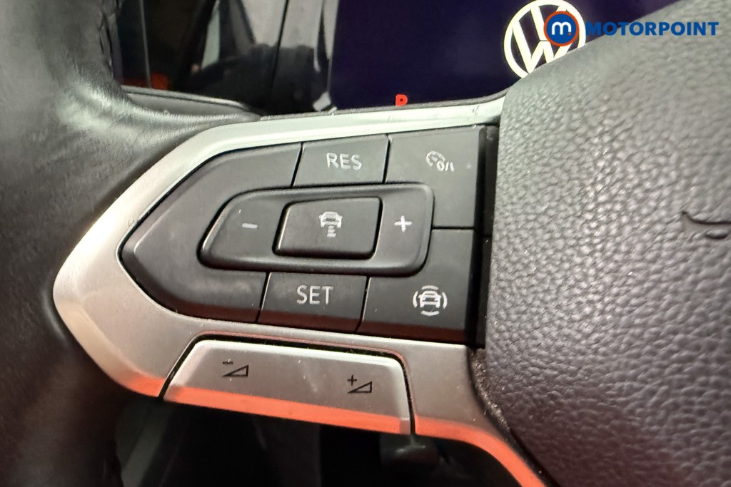 Volkswagen Golf Life Automatic Petrol Hatchback - Stock Number (1626243) - 3rd supplementary image