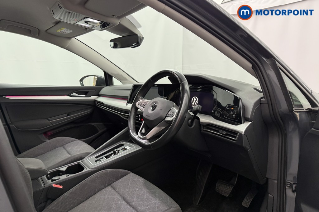 Volkswagen Golf Life Automatic Petrol Hatchback - Stock Number (1626243) - 1st supplementary image