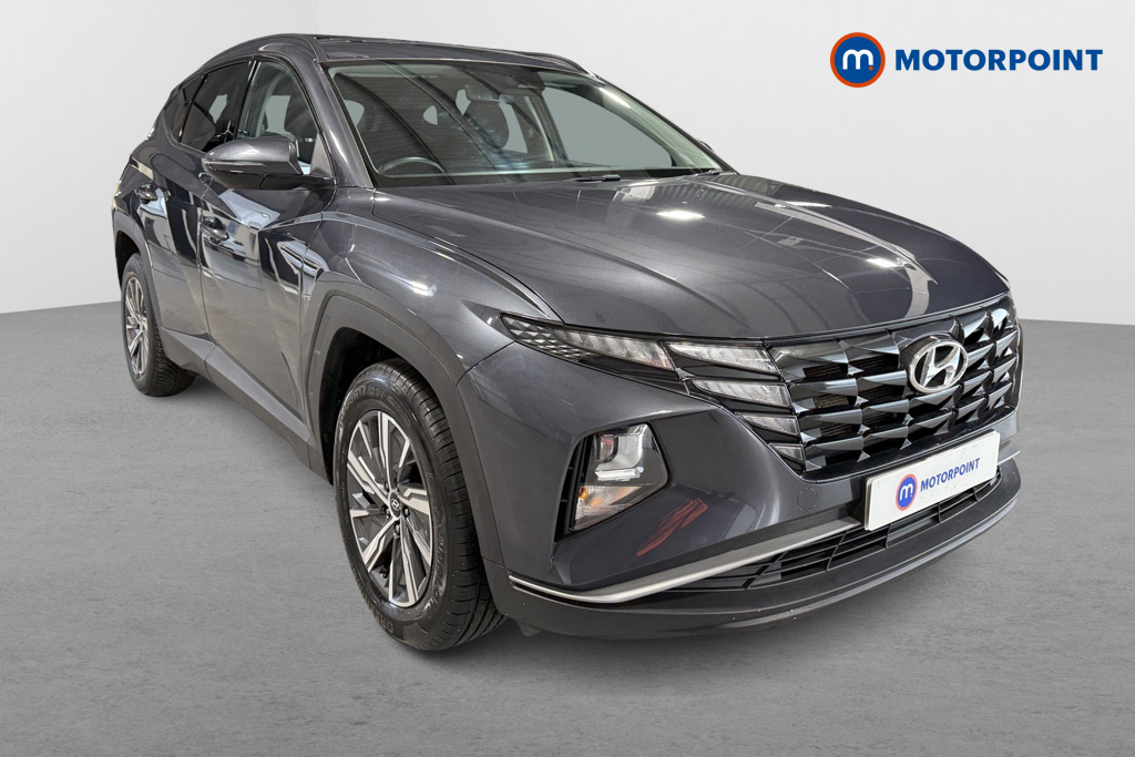 Hyundai Tucson Se Connect Manual Petrol SUV - Stock Number (1628447) - Drivers side front corner