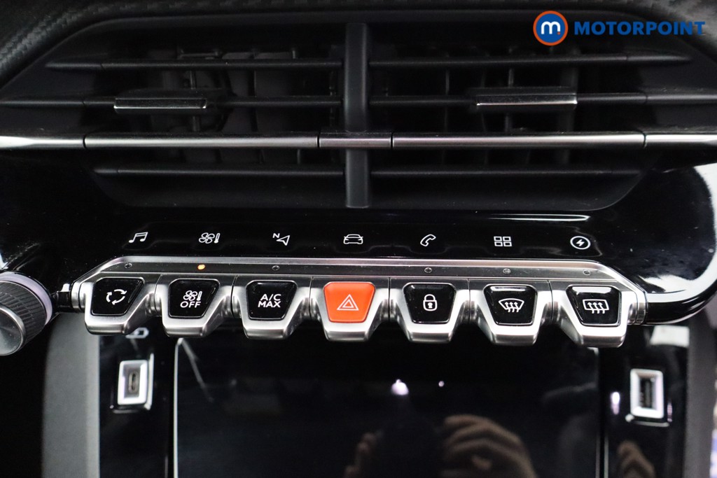 Peugeot 2008 Allure Premium-Plus Automatic Electric SUV - Stock Number (1628563) - 12th supplementary image