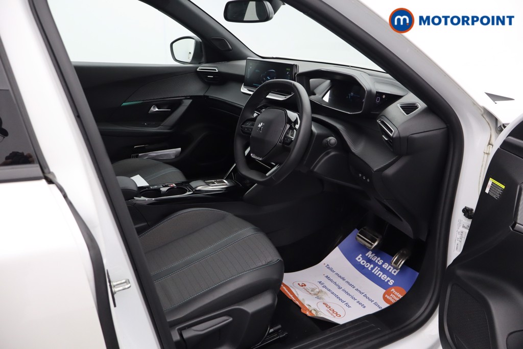 Peugeot 2008 Allure Premium-Plus Automatic Electric SUV - Stock Number (1628563) - 1st supplementary image