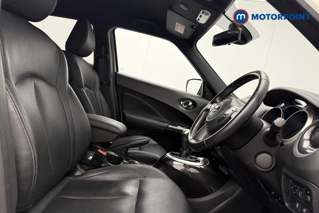 Nissan Juke Tekna Manual Petrol SUV - Stock Number (1629010) - 8th supplementary image