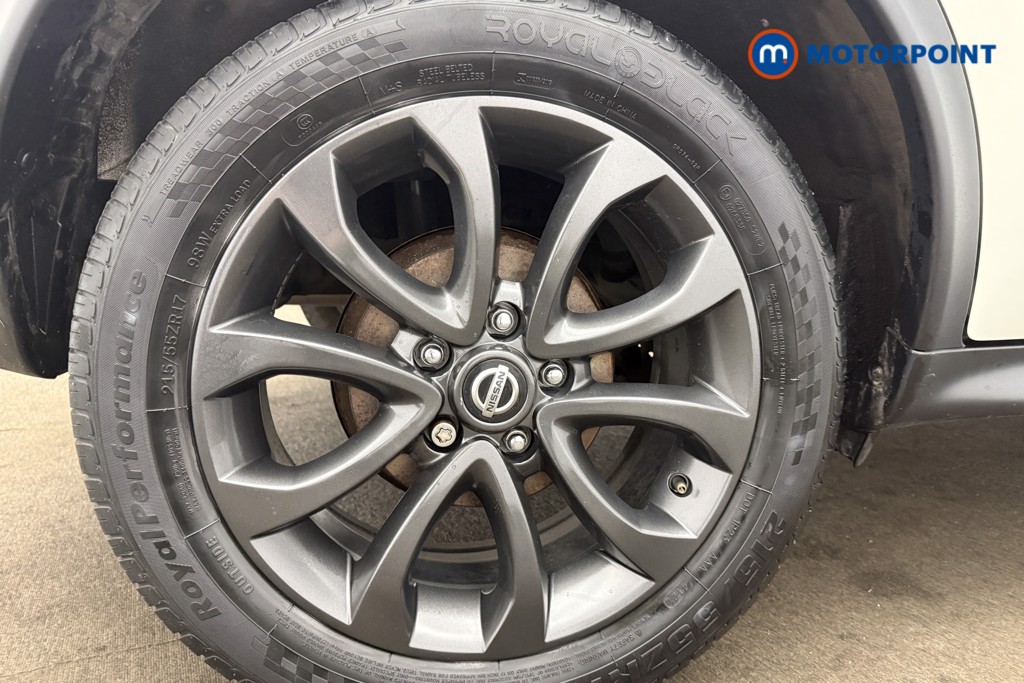 Nissan Juke Tekna Manual Petrol SUV - Stock Number (1629010) - 10th supplementary image