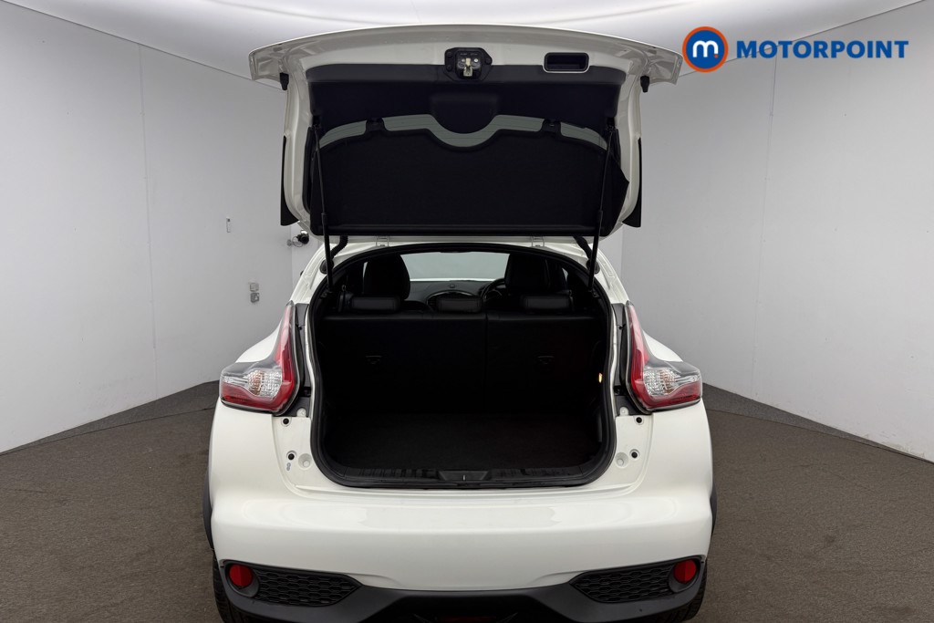 Nissan Juke Tekna Manual Petrol SUV - Stock Number (1629010) - 20th supplementary image