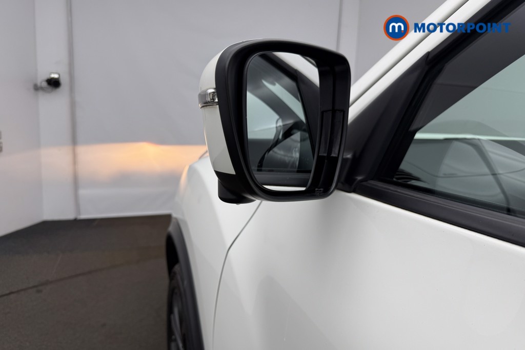 Nissan Juke Tekna Manual Petrol SUV - Stock Number (1629010) - 29th supplementary image
