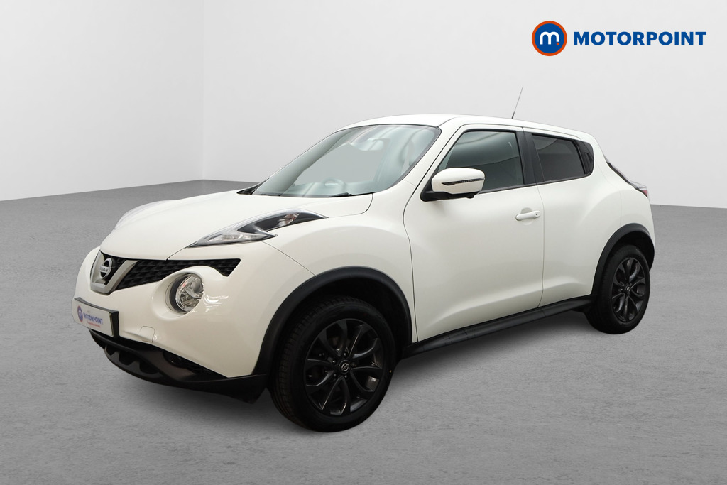 Nissan Juke Tekna Manual Petrol SUV - Stock Number (1629010) - Passenger side front corner