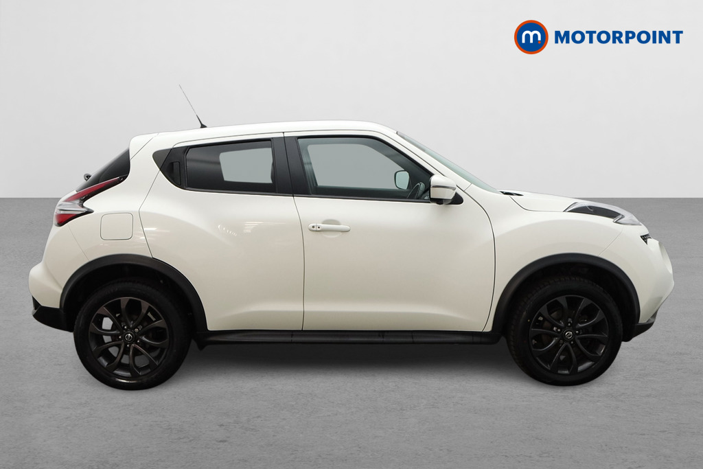 Nissan Juke Tekna Manual Petrol SUV - Stock Number (1629010) - Drivers side