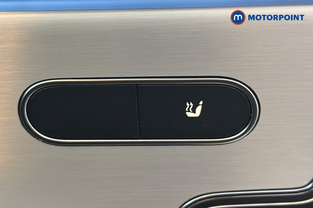 Mercedes-Benz A Class Amg Line Automatic Petrol Saloon - Stock Number (1632608) - 14th supplementary image