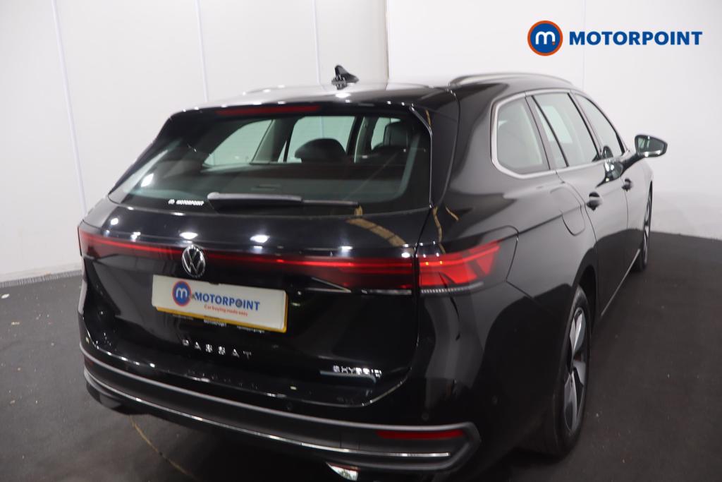 Volkswagen Passat Life Automatic Petrol Plug-In Hybrid Estate - Stock Number (1632899) - 2nd supplementary image