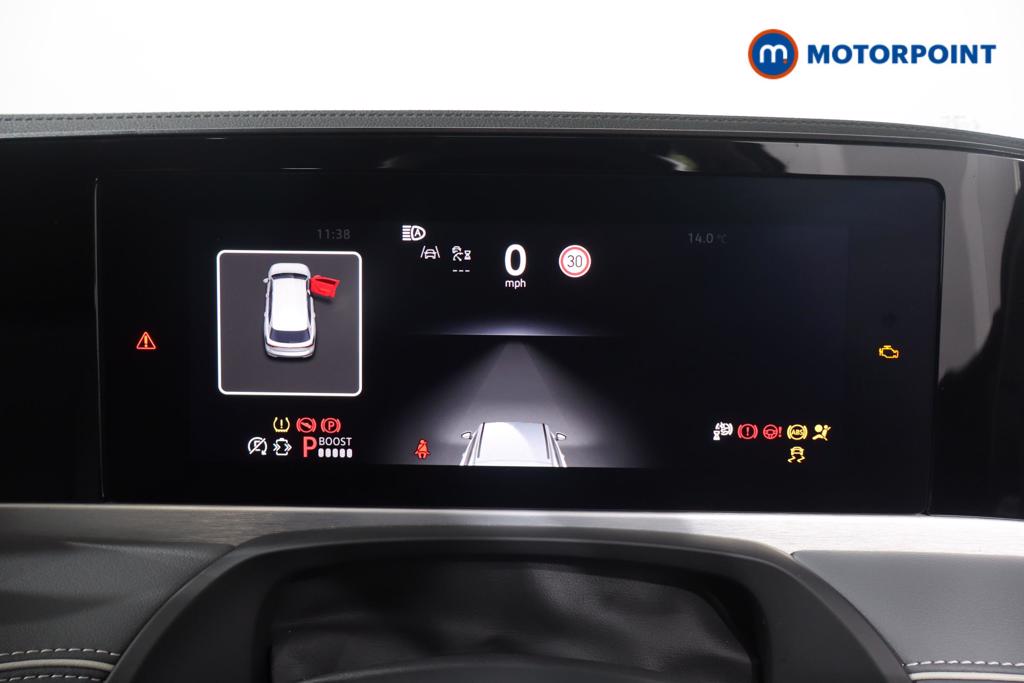 Volkswagen Passat Life Automatic Petrol Plug-In Hybrid Estate - Stock Number (1632899) - 19th supplementary image