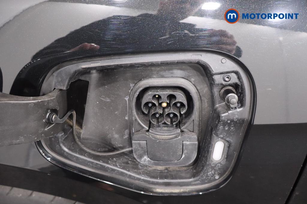 Volkswagen Passat Life Automatic Petrol Plug-In Hybrid Estate - Stock Number (1632899) - 30th supplementary image