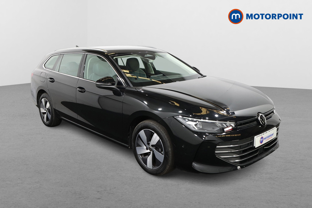 Volkswagen Passat Life Automatic Petrol Plug-In Hybrid Estate - Stock Number (1632899) - Drivers side front corner