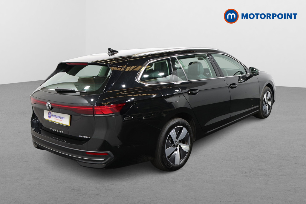 Volkswagen Passat Life Automatic Petrol Plug-In Hybrid Estate - Stock Number (1632899) - Drivers side rear corner
