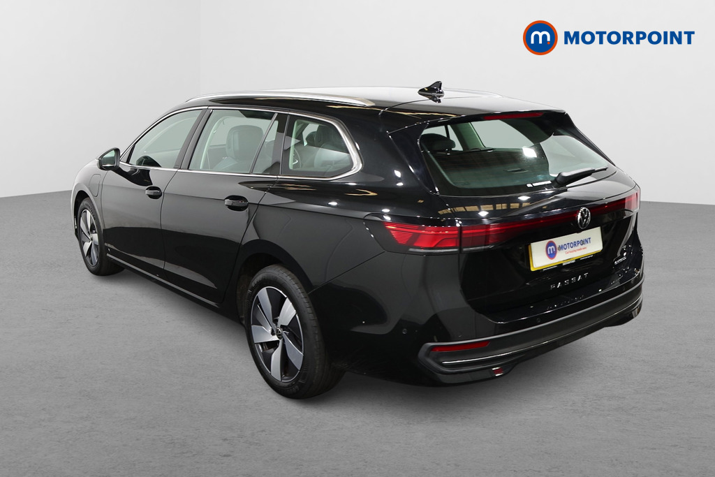 Volkswagen Passat Life Automatic Petrol Plug-In Hybrid Estate - Stock Number (1632899) - Passenger side rear corner