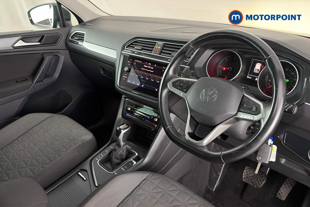 Volkswagen Tiguan Life Automatic Diesel SUV - Stock Number (1633232) - 2nd supplementary image