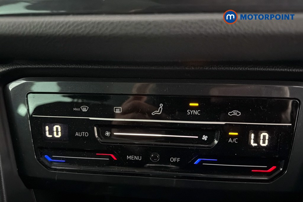 Volkswagen Tiguan Life Automatic Diesel SUV - Stock Number (1633232) - 12th supplementary image