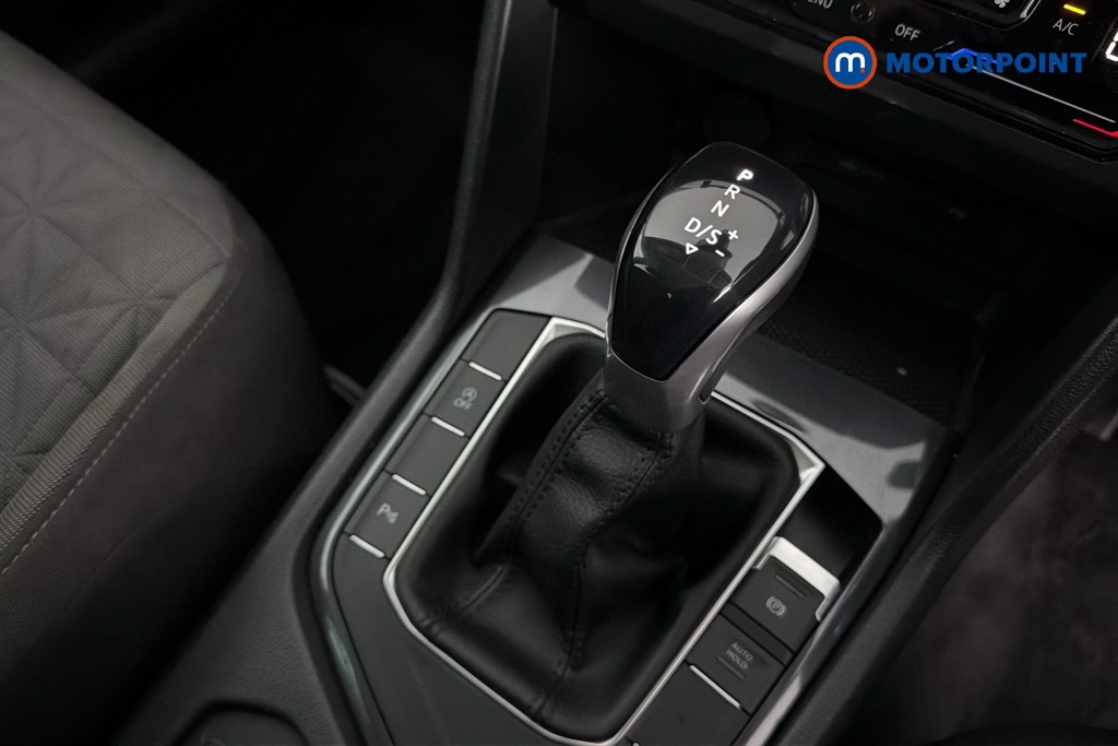 Volkswagen Tiguan Life Automatic Diesel SUV - Stock Number (1633232) - 15th supplementary image