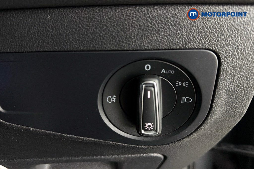 Volkswagen Tiguan Life Automatic Diesel SUV - Stock Number (1633232) - 18th supplementary image