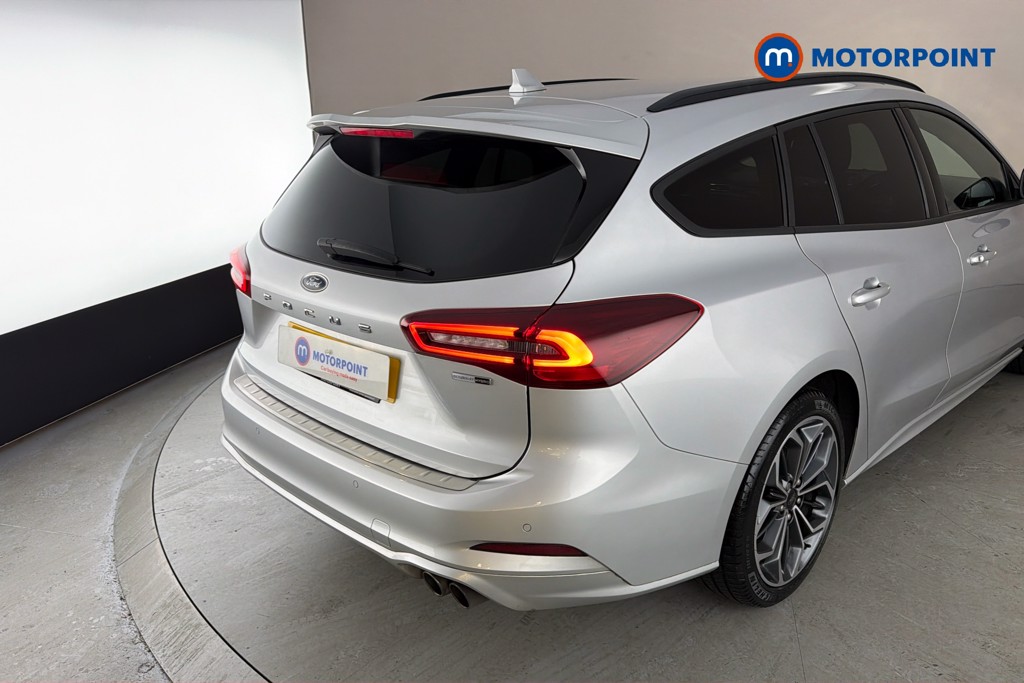 Ford Focus St-Line X Automatic Petrol Estate - Stock Number (1634067) - 38th supplementary image