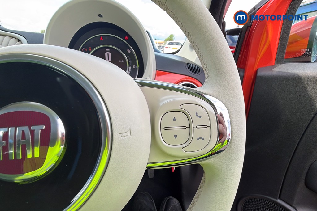 Fiat 500 TOP Manual Petrol Convertible - Stock Number (1634728) - 4th supplementary image