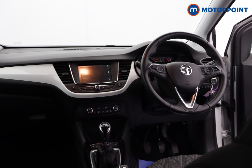 Vauxhall Crossland X Griffin Manual Petrol SUV - Stock Number (1634747) - 16th supplementary image