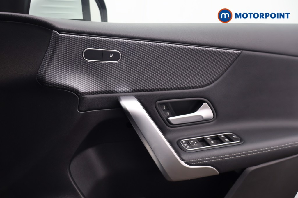 Mercedes-Benz A Class Sport Executive Edition Automatic Petrol Hatchback - Stock Number (1635238) - 9th supplementary image
