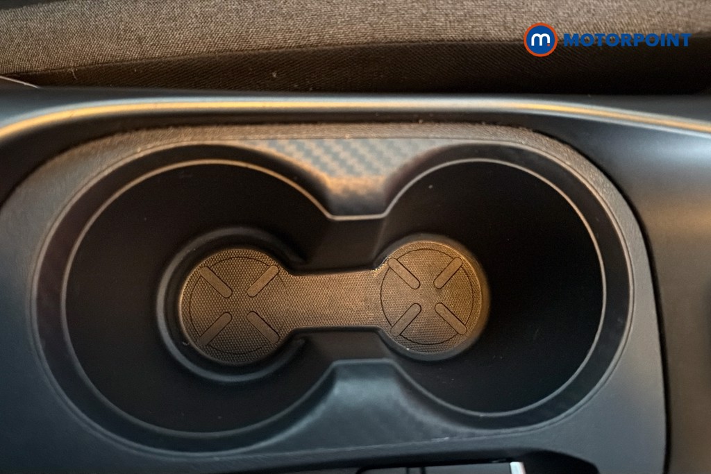 Nissan Juke N-Connecta Manual Petrol SUV - Stock Number (1635881) - 16th supplementary image