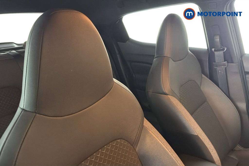 Nissan Juke N-Connecta Manual Petrol SUV - Stock Number (1635881) - 23rd supplementary image